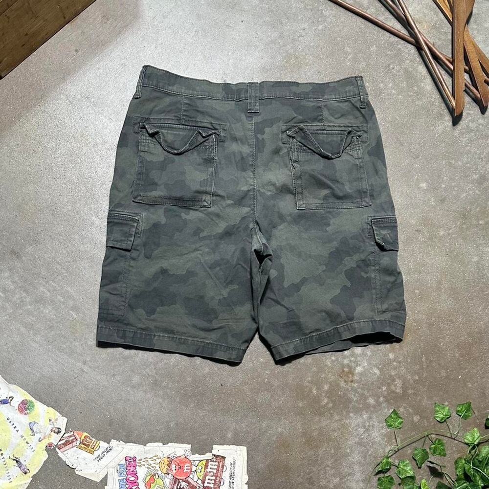Urban Pipeline Camo Cargo Shorts Mens 36" Green Grey Baggy Skater Camouflage
